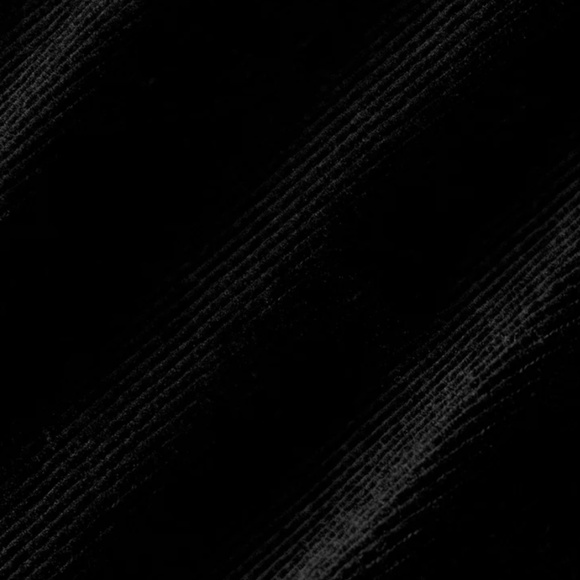 NWT Alo Black Micro Corduroy Cropped Dreamer Button Down Jacket (Size S) - Picture 6 of 11